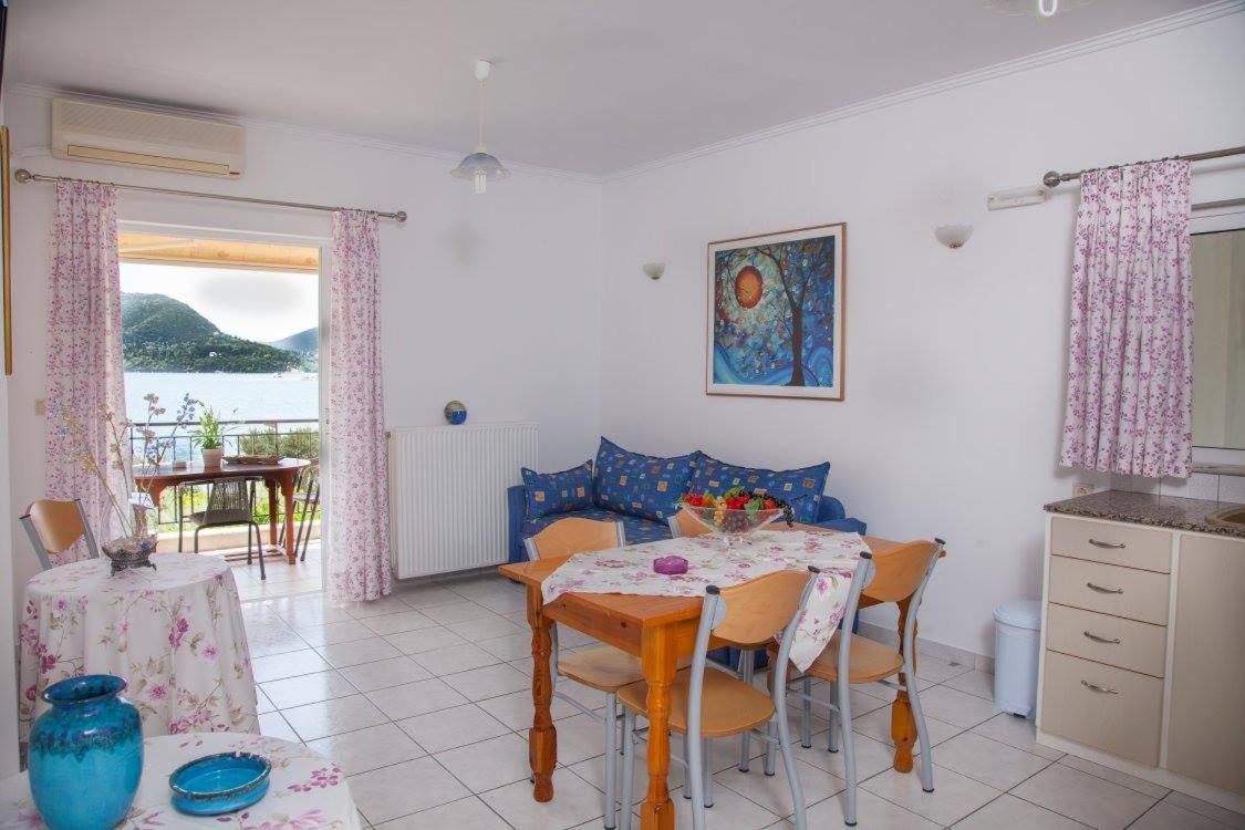 Dimosthenis Apartments Nidrí Kültér fotó